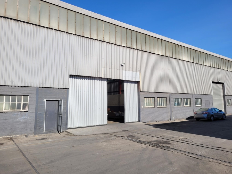 To Let Commercial Property for Rent in Elsies River Industrial Western Cape